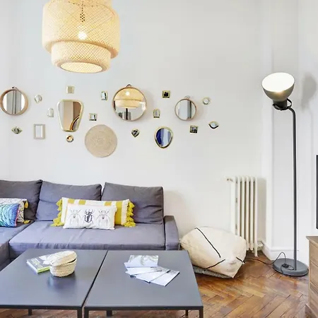 Le St Francois - Gorgeous Apt Art-deco,lift, A/c, 20 Meters Beach Apartment